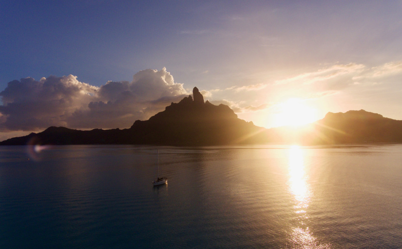 Mamas in French Polynesia